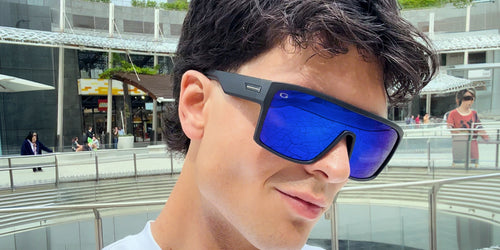 AuraFrames